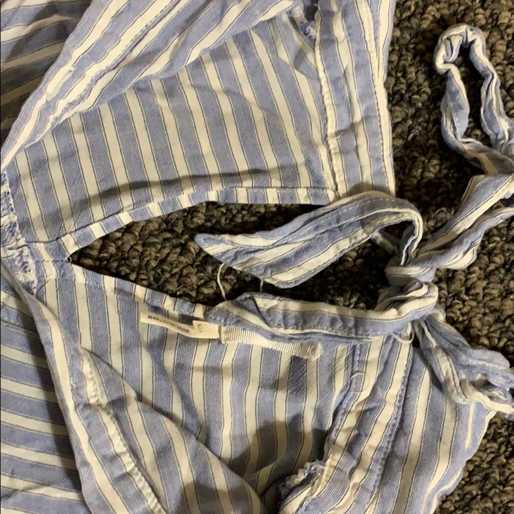 Button down bundle. - Picture 6 of 6